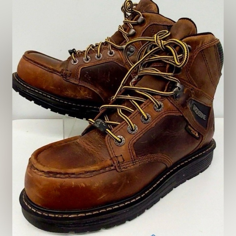 Wolverine W211001 Men Sz 8M Tobacco Brown Hellcat 6" Moc Toe CT Wedge Boot